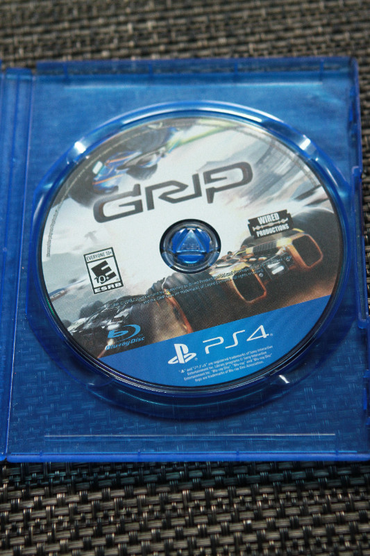PlayStation 4 GRIP Ps4 Game only in Sony Playstation 4 in Oakville / Halton Region