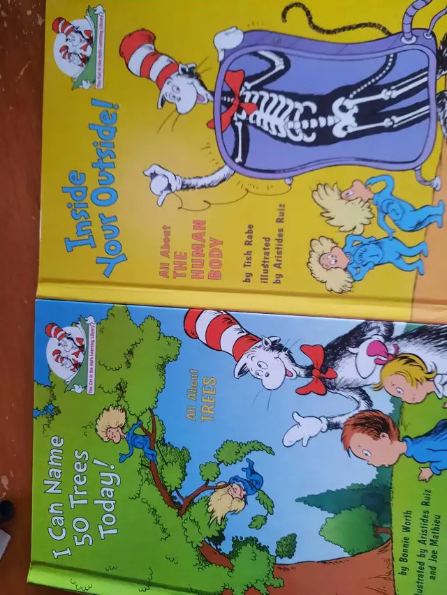 DR. SEUSS LOT 8  HARDCOVER BOOKS in Children & Young Adult in Muskoka - Image 9