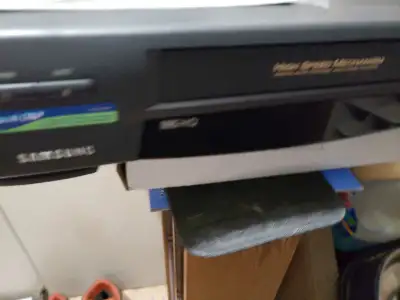 Samsung VR-9160 VCR, View more
