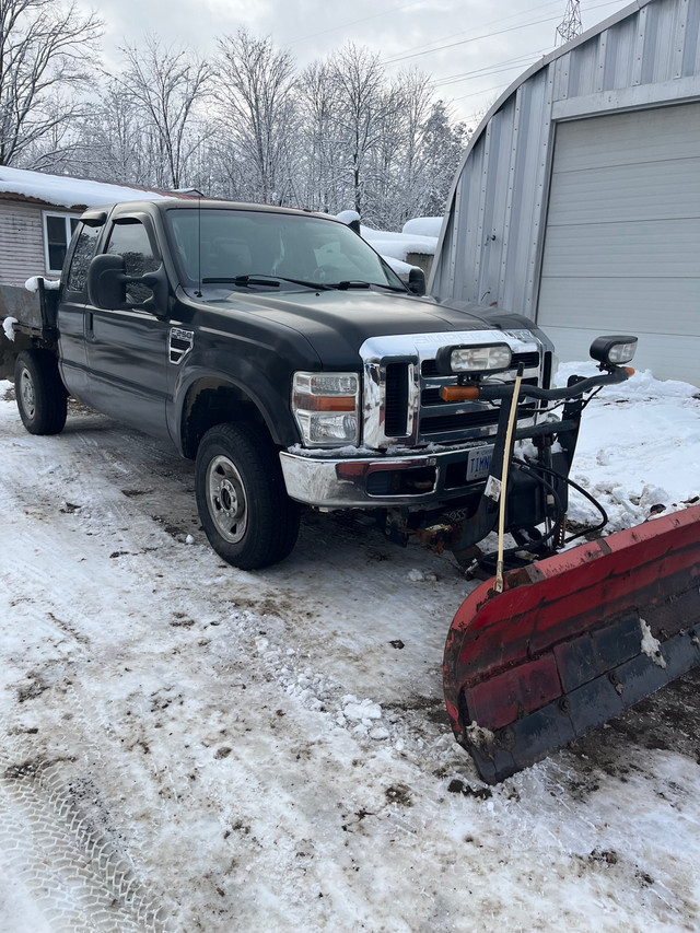 2009 f250 4x4  with boss plow  in Other in Kingston