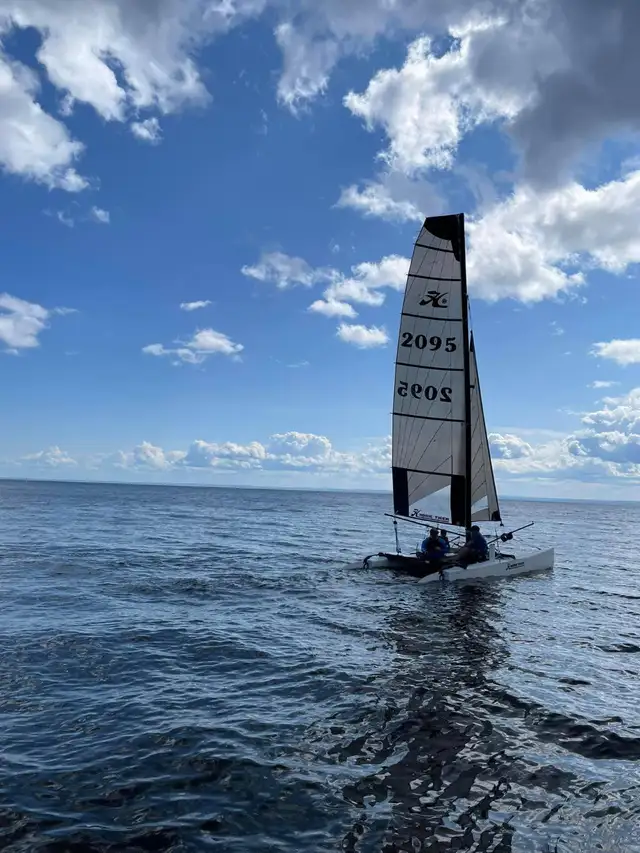 Hobie Tiger Catamaran in Sailboats in Lac-Saint-Jean - Image 2