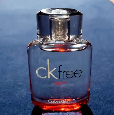 Mini ckfree sport (10ml) by Calvin Klein (Full Bottle), View more
