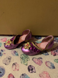 Disney Rapunzel Princess Shoes - Size 7/8