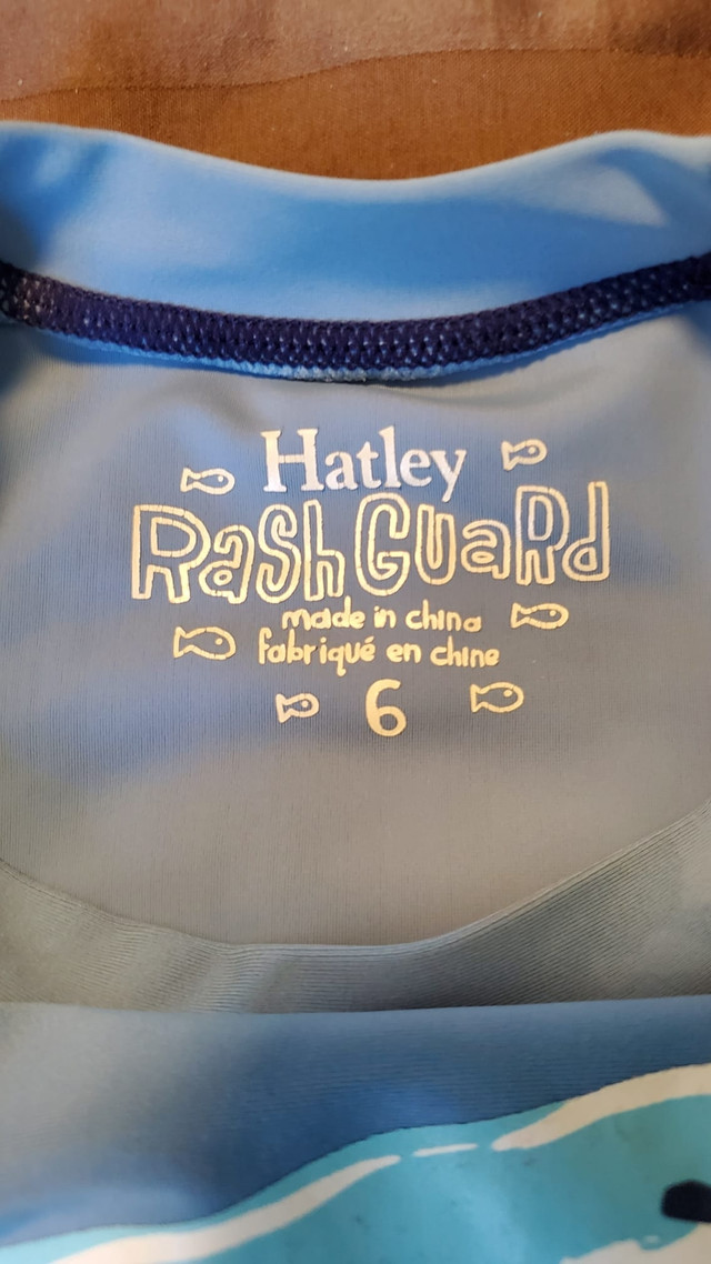 Kids Hatley bathing suit - size 6 in Kids & Youth in Ottawa - Image 2