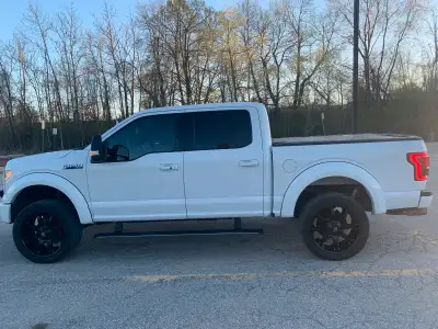 2016 F-150 Lariat V8 5.0 coyote engine with fully automatic LANDIRENZO LPG Propane kit installed. 15...