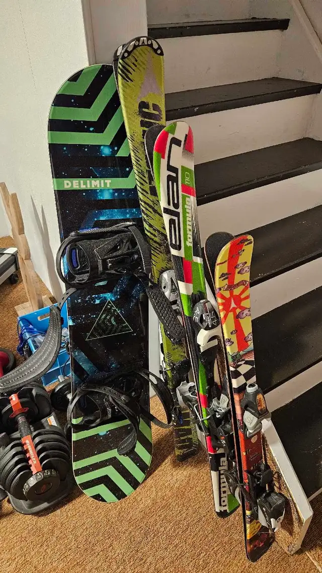 Kids Skis and Snowboard in Ski in Kitchener / Waterloo - Image 2