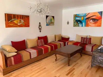 Grand 6 ½ bas duplex avec garage Quartier Ahuntsic