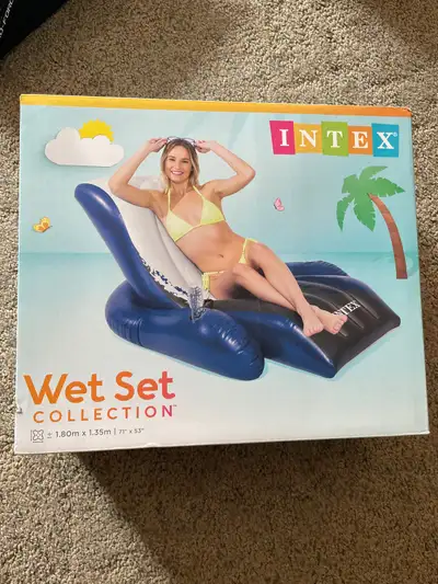 Brand new inflatable float mat/chair, View more