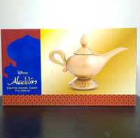 Disney Aladdin Sculpted Magic Genie Lamp 44oz Tea Pot