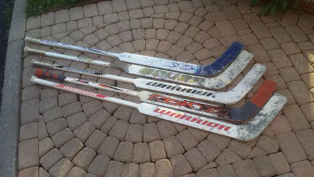 Right/Left/Goalie Hockey Sticks and Hockey Equipment equopment in Hockey in Markham / York Region - Image 4