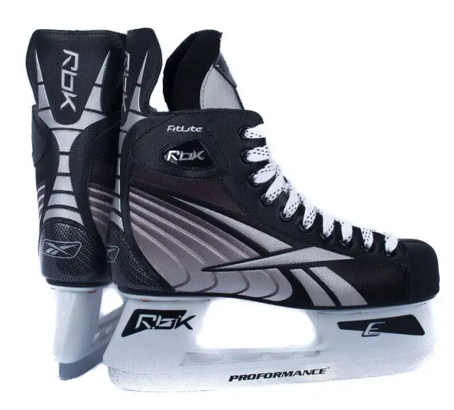 Reebok FitLite 3K Hockey Skates Size 8.5 D in Hockey in Mississauga / Peel Region - Image 2