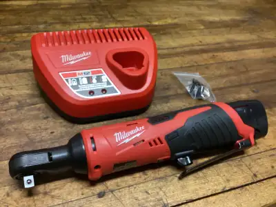 MILWAUKEE M12 - 3/8” RATCHET KIT, View more