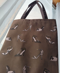 Bag with heels designs