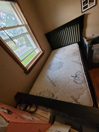 Twin bed frame+ mattress and boxspring 