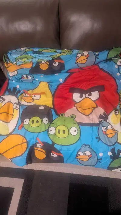 Angry Birds comforter & sheets, View more