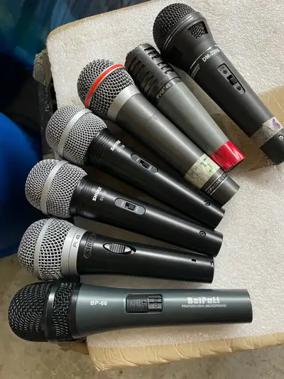 Microphone and wire, View more