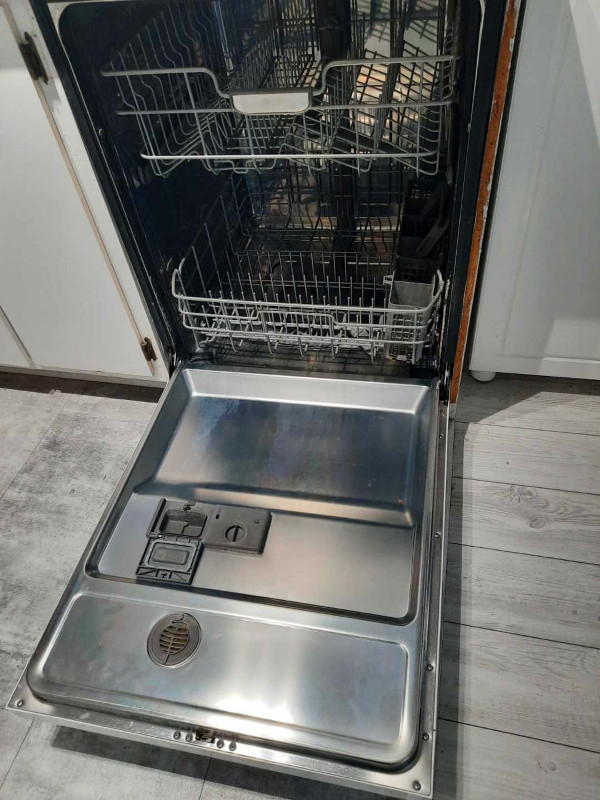 Lave vaisselle LG de luxe Ultra silencieux. dans Lave-vaisselles  à Drummondville - Image 4