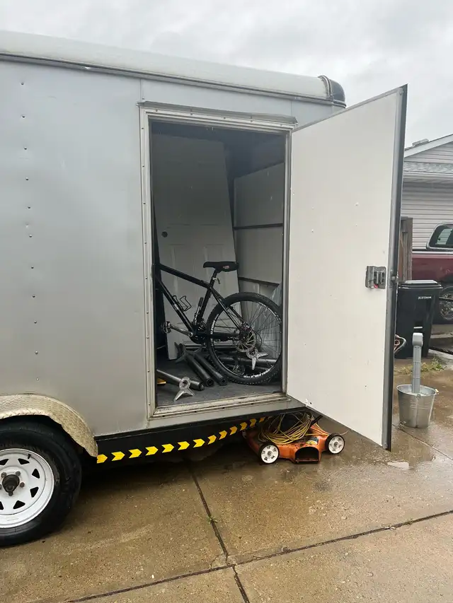 Moving, we can help !64175754523905123