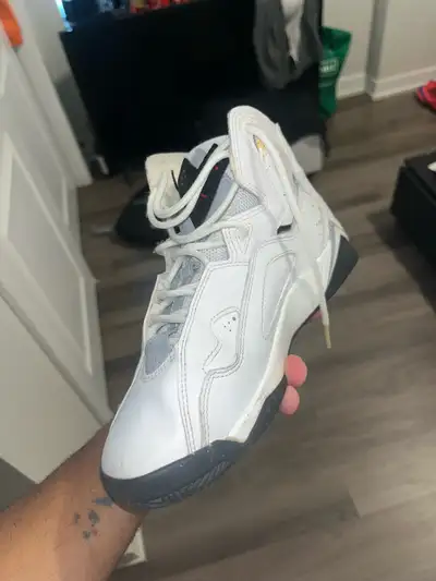 Jordan True Flight Basketball Shoes Size 8, View more