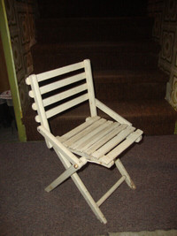 Chaise blanche vintage - Vintage White Chair