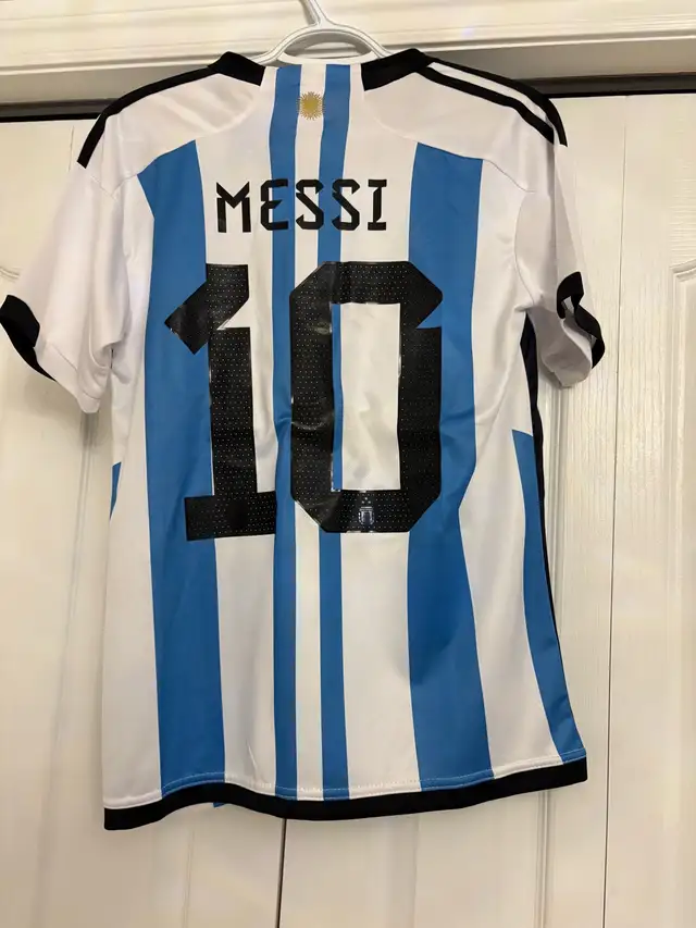 New with Tag Messi Outfit - 3 Piece in Men's in Cole Harbour - Image 2