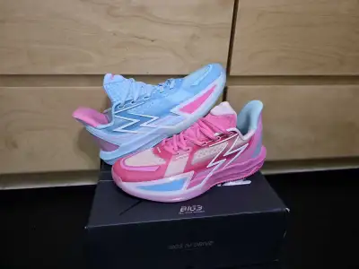 361 BIG3 4.0 Quick size 8.5, View more