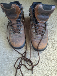 Hiking Boots, Hi-Tec.