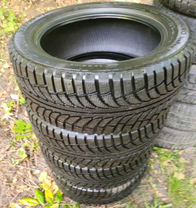 235 55 18 GT RADIAL ICE PRO SUV WINTER TIRES SET Tires & Rims