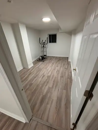 Basement Appartmeny For Rent