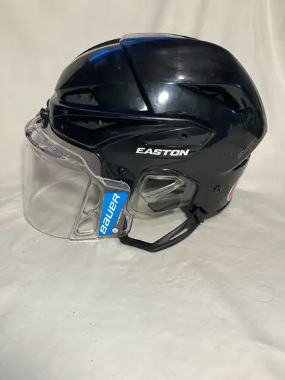 Easton E400 Hockey Helmet with Half Visor, View more