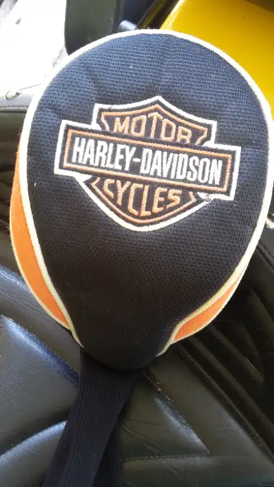 Here is a Harley Davidson Head Cover for your Driver, let everyone know you are a Harley person $20...