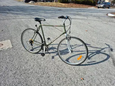 CCM H550 large hybrid bicycle (24" frame), View more