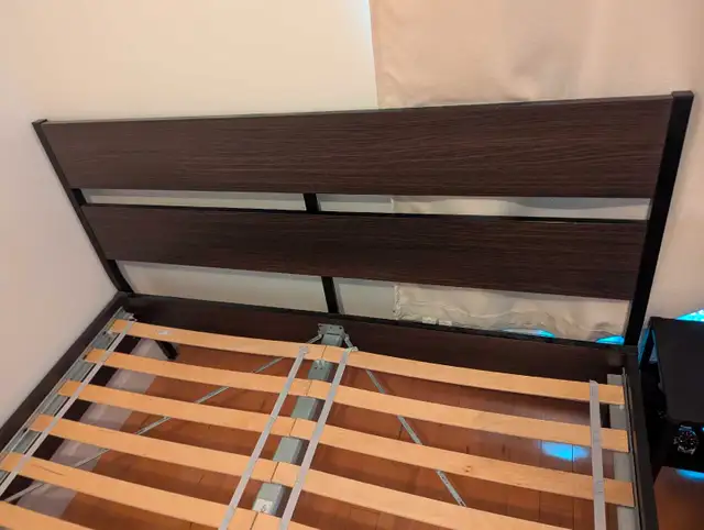Queen bed/lit mattress/matelas63347538980355123