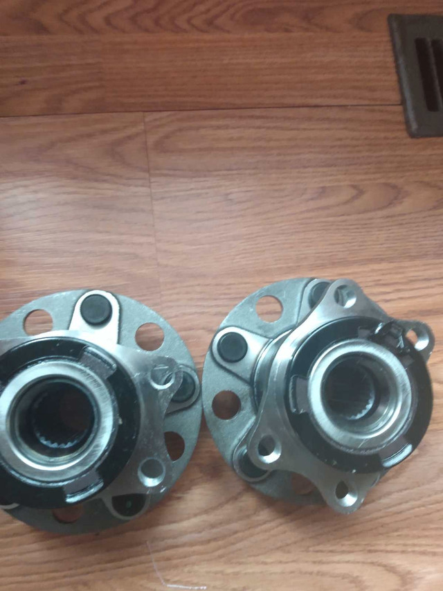 Wheel bearings Jeep Patriot/Compass. in Other Parts & Accessories in Winnipeg - Image 3