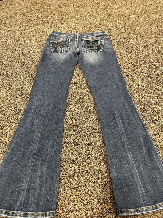 Womens silver jeans in Women's - Bottoms in Prince George - Image 2