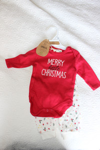 NWT Rabbit and Bear Organic 0-3 month Christmas Outfit
