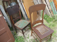 2 VERY OLD SHABBY CHIC YARD GARDEN PATIO CHAIRS $20 EA. PLANTERS
