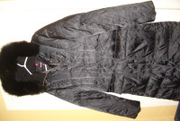 like new duvet long-- Jones New York -- manteau d'hiver - size M