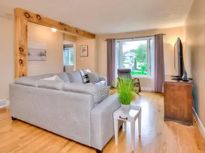 Furnished 2 bedroom + 1 bathroom unit