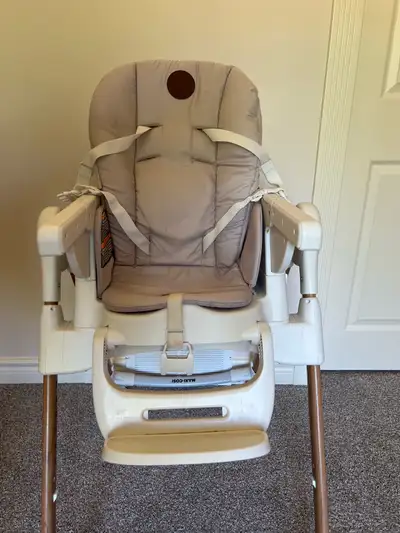 Maxi-Cosi Minla 6-in-1 High Chair – Excellent Condition, View more