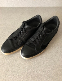 Chaussures noires en cuir « Calvin Klein » 12 (46)