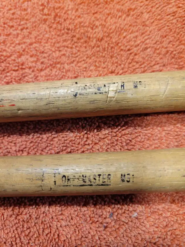 Vintage Vick Firth drum sticks  in Drums & Percussion in Windsor Region - Image 4