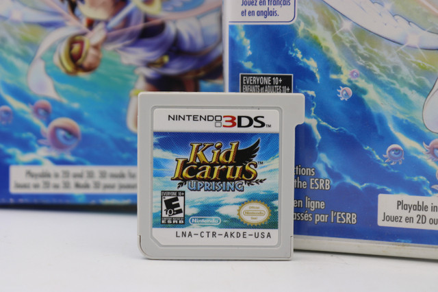 Kid Icarus Uprising, Nintendo 3DS, With Stand and sealed AR card in Nintendo DS in City of Halifax - Image 3
