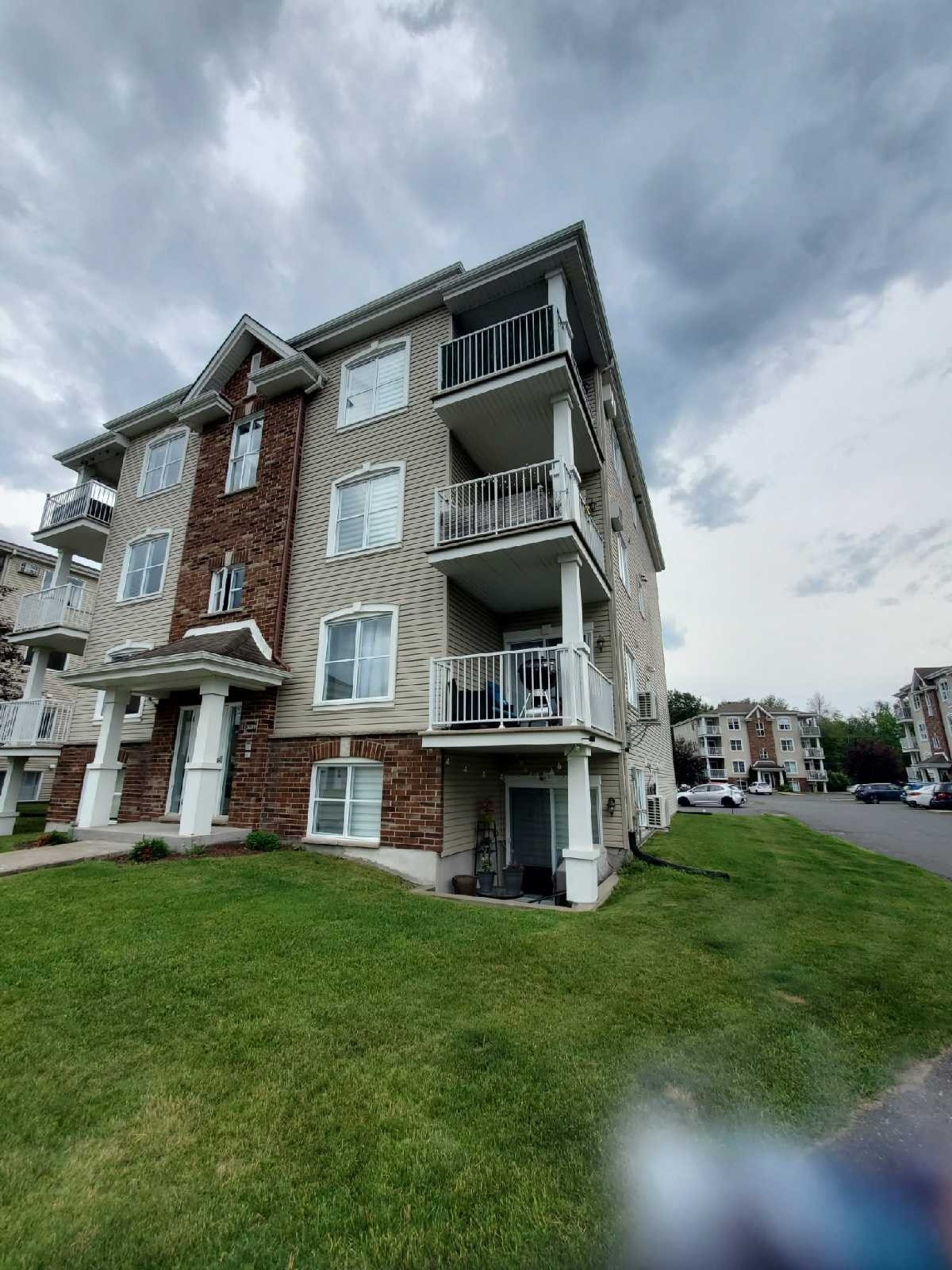 5600 Rue de Vignieu — photo 1