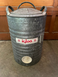 Vintage 5 Gallon IGLOO Galvanized Perm-A-Lined Water Cooler