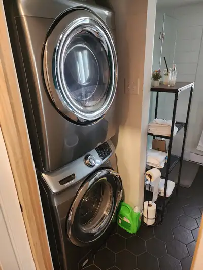 Spacious 3BR Ground Floor in LaSalle — Sublet March–June 30 | $2,400/mo (All-In) Beautiful, bright 3...