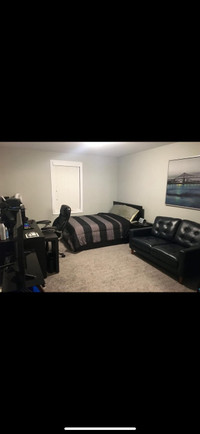 ROOM WITH ENSUITE FOR RENT | Summer Lease