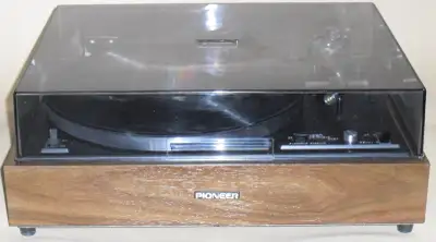 Vintage Pioneer receiver or turntable, same posted price each, View more