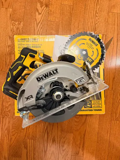 Dewalt 20V Max XR Brushless cordless 7-1/4”  Circular Saw, View more