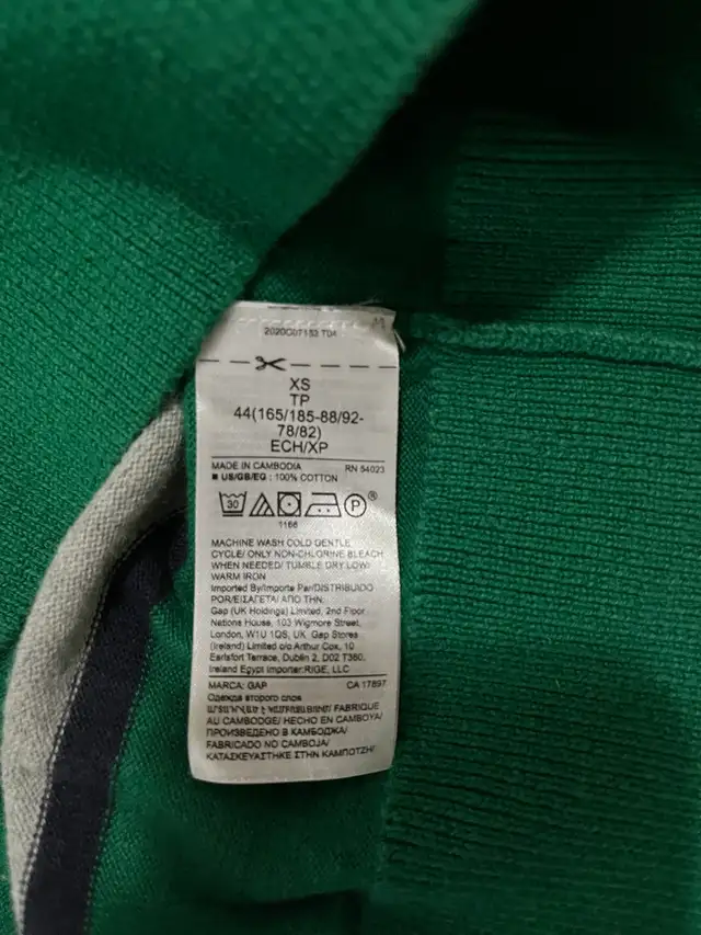 Gap men’s XS crewneck sweater, cotton, green striped  in Men's in Oshawa / Durham Region - Image 9